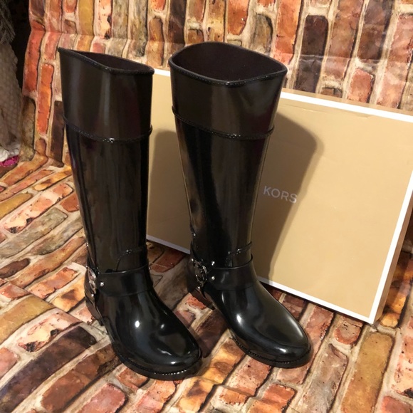 Michael Kors Fulton Harness Tall Rain Boots - Picture 5 of 6